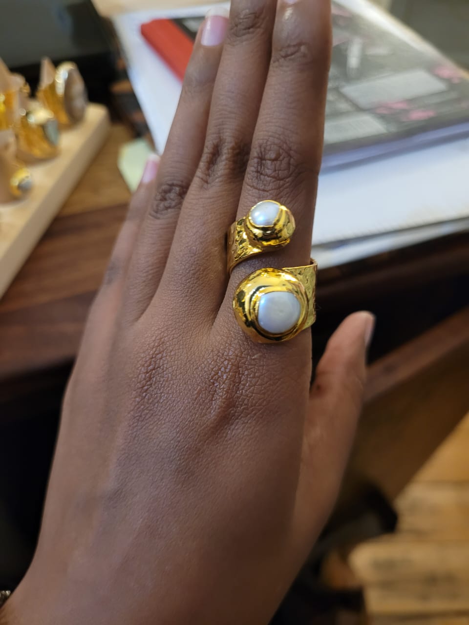 Estones ESR024-Nm Baroque pearl ring