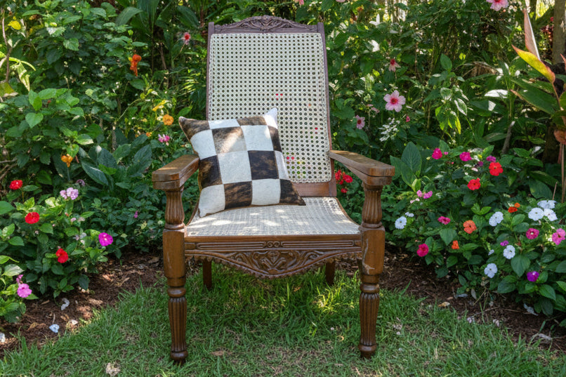 BR LAMU CHAIR CARVED