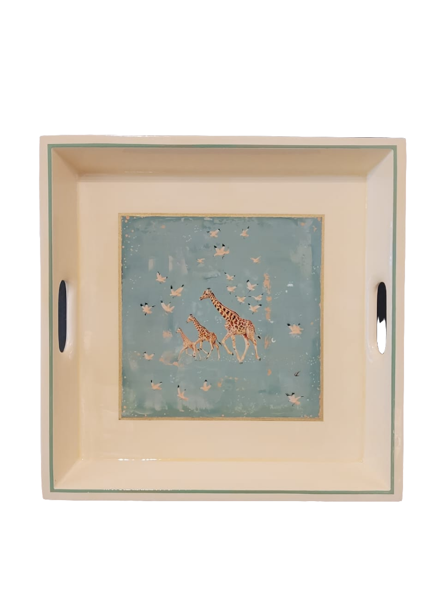 Running giraffe square tray cream