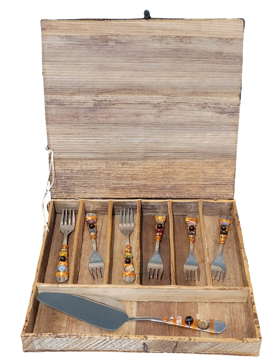 sparsh desert spoons + slicer