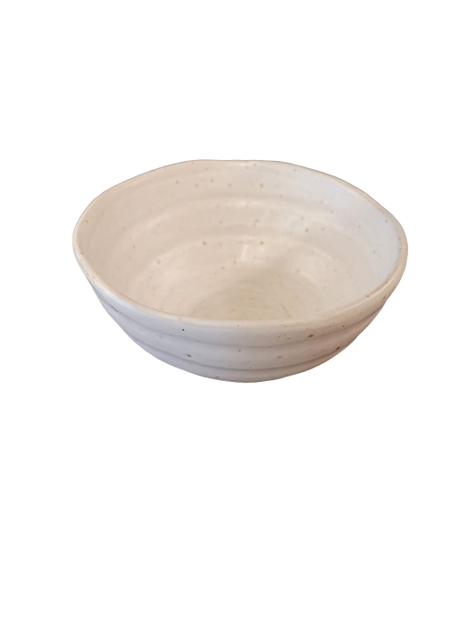 Br rustic cream bowl
