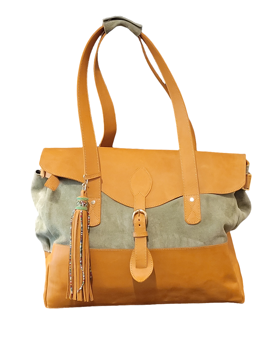 BR Weekender Tan and Green Bag