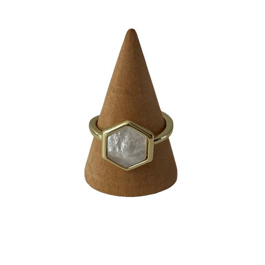 estones esr097 mother of pearl ring