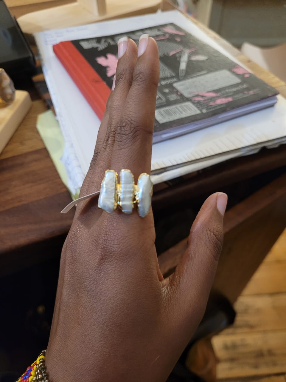 Estones ESR009 Nm Baroque pearl ring in 22kgp