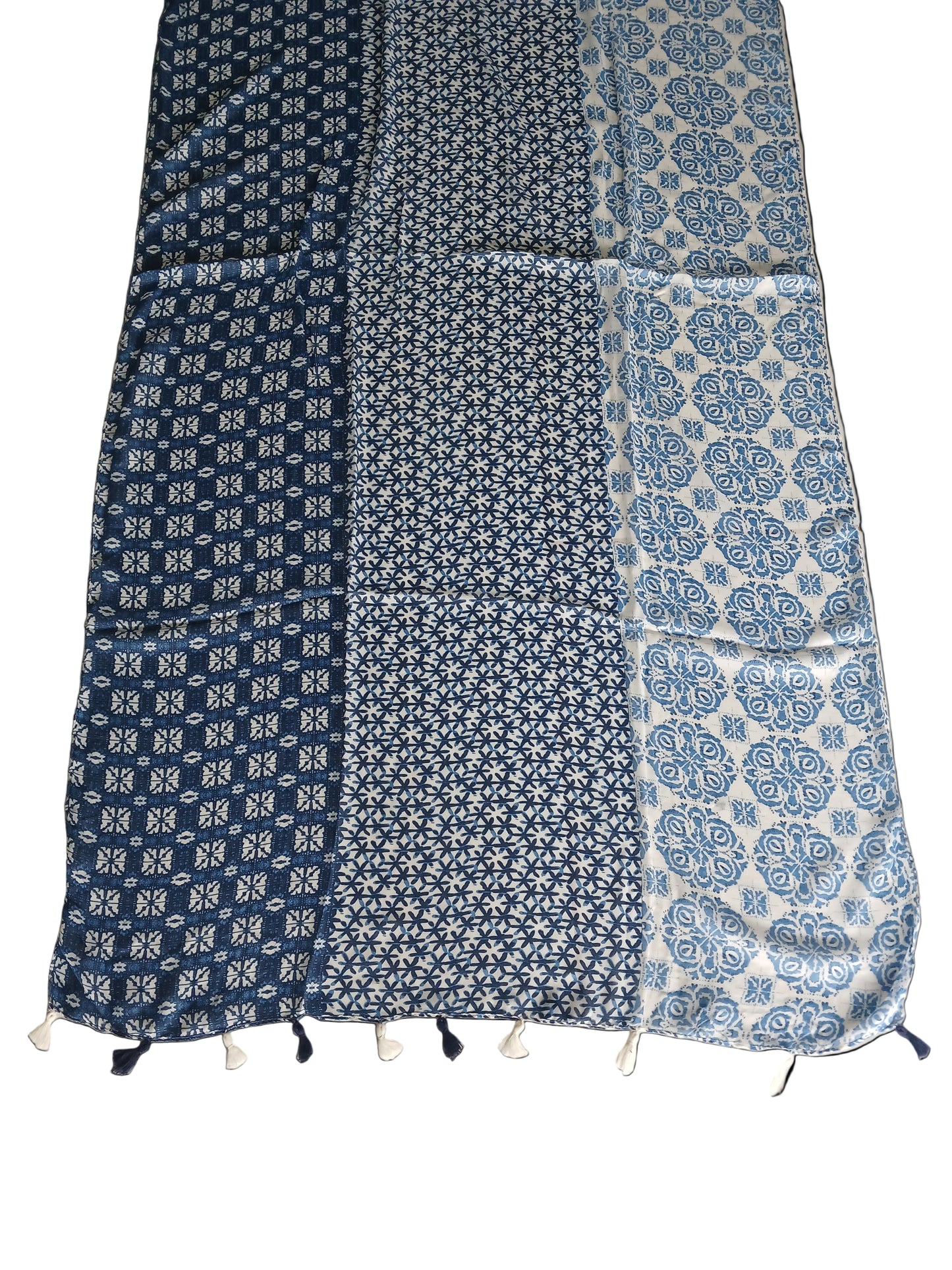 Br blue star and floral scarf