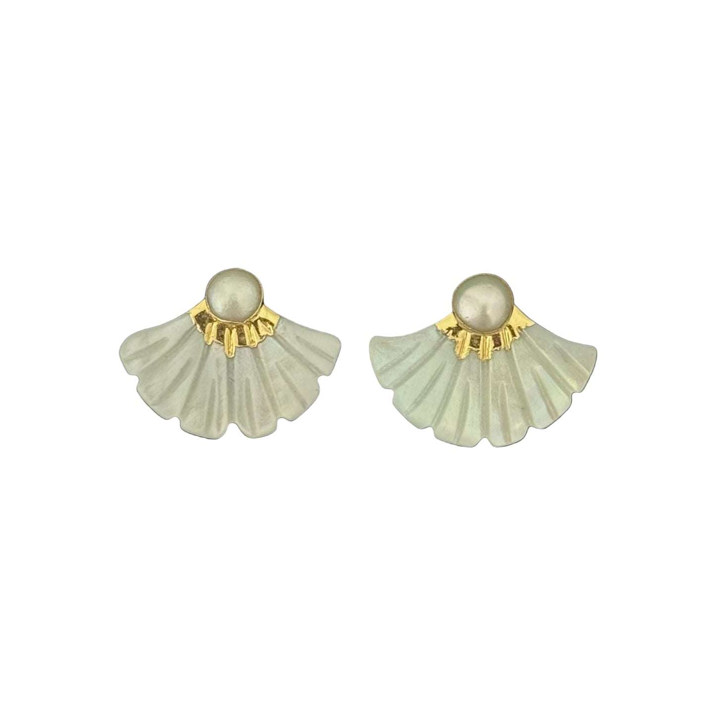 estones ese181 baroque pearl & mother of pearl earrings