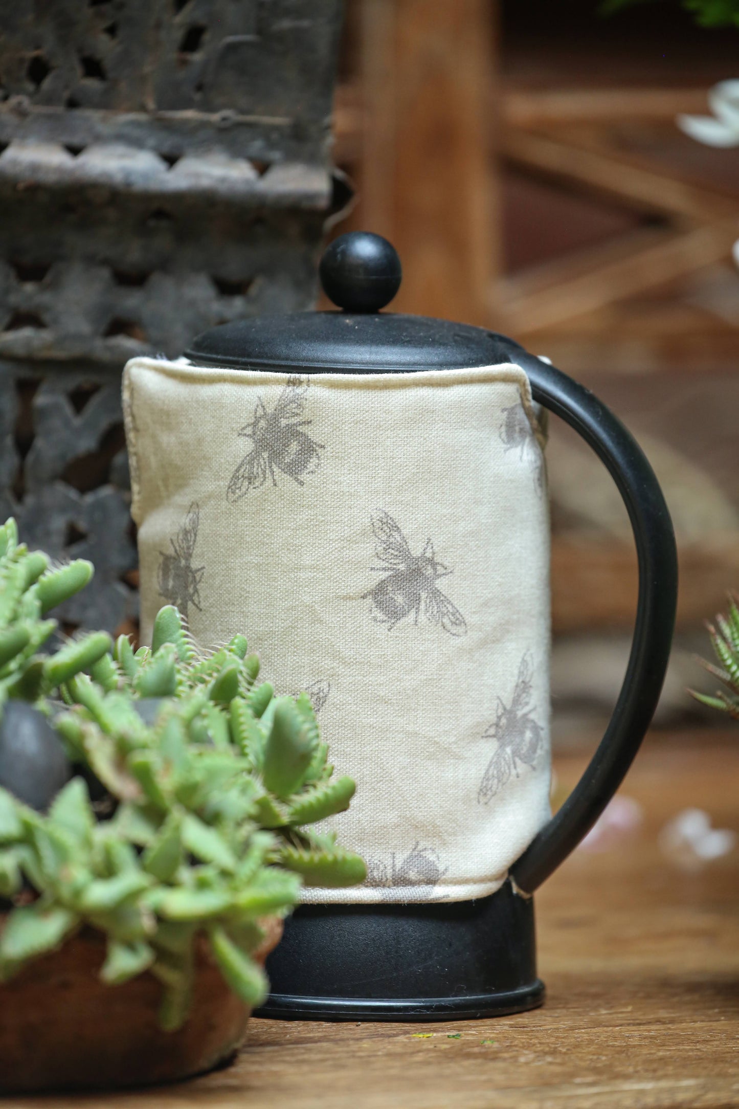 BR BEE PRINT CAFETIERE WARMER