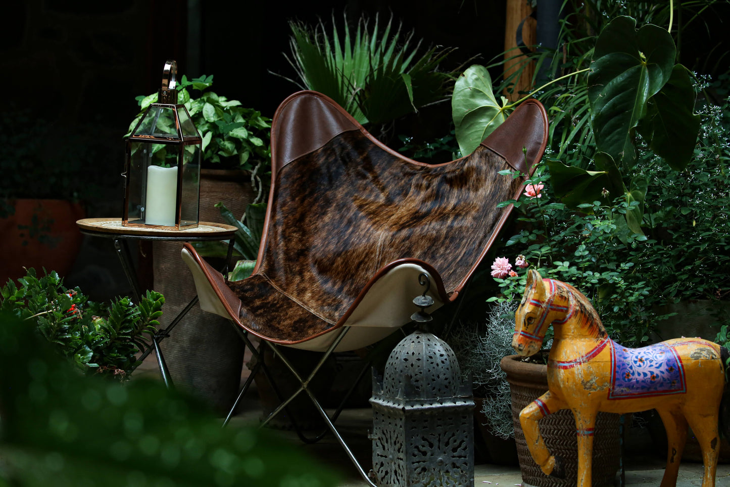 BR Cowhide Sling Chair