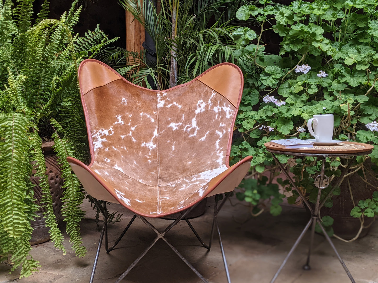 BR Cowhide Sling Chair