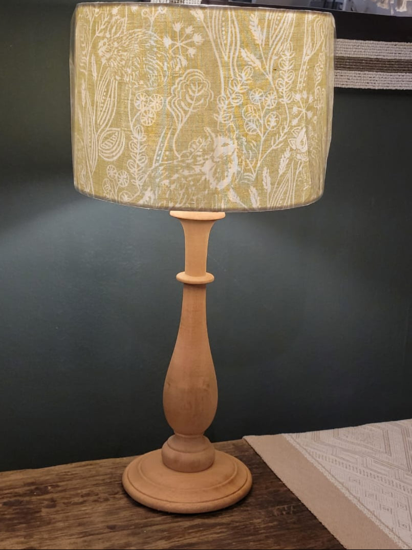 35 cm wooden lamp (without shade)