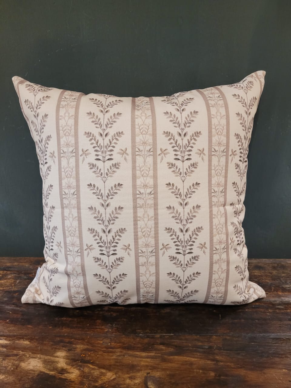 COUNTRY CHIC LINEN CUSHION COVERS
