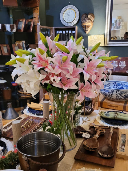 BR LILIES