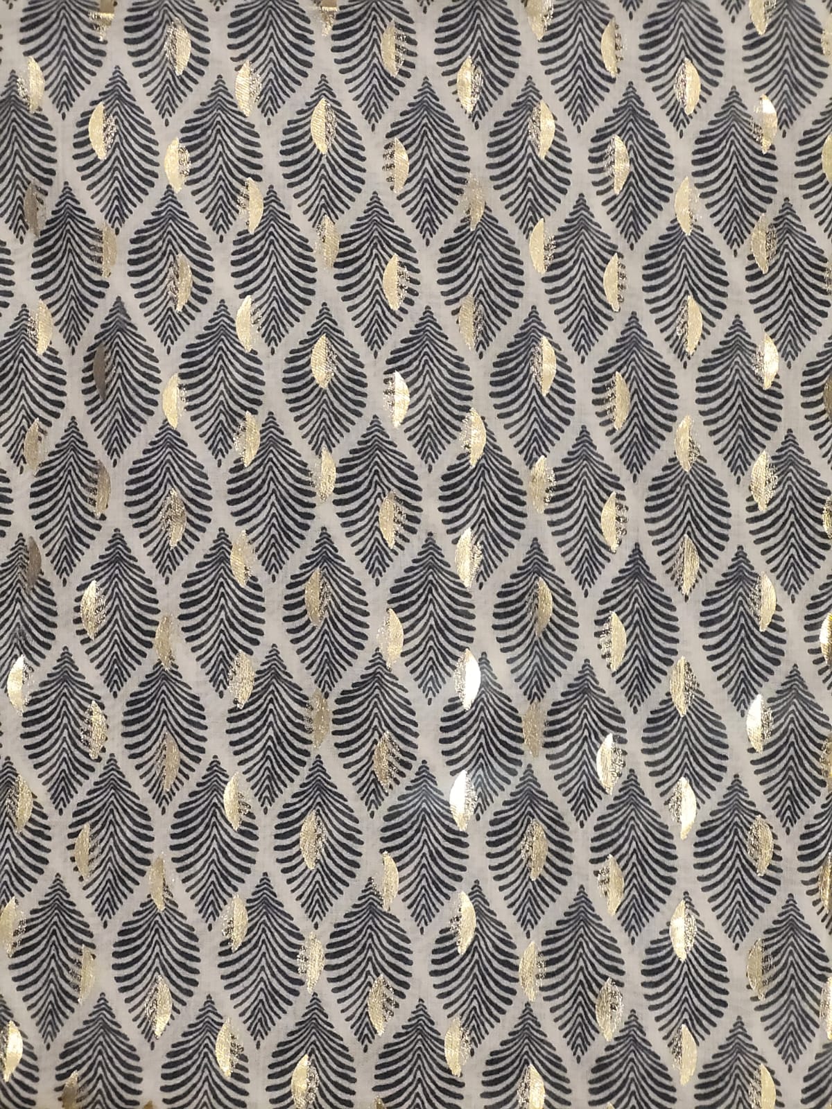 Black leaf print scarf with gold pattern