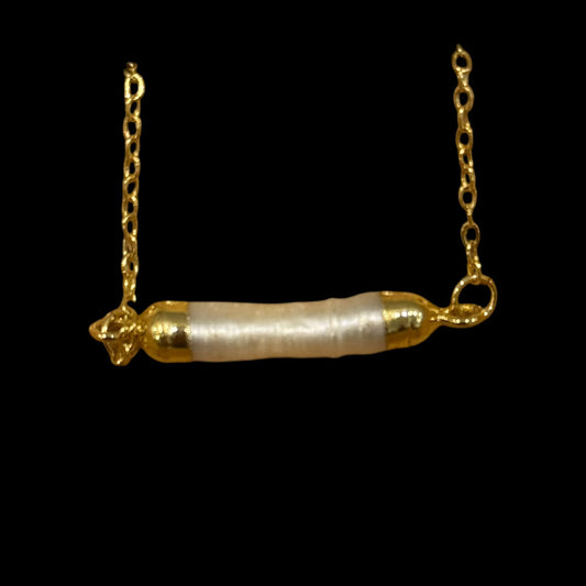 estones esc251 baroque tooth pearl pendant