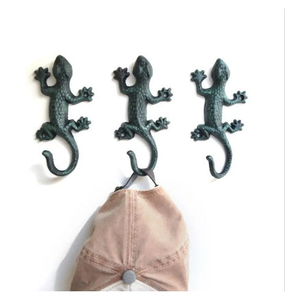 Br Gecko coat hangers