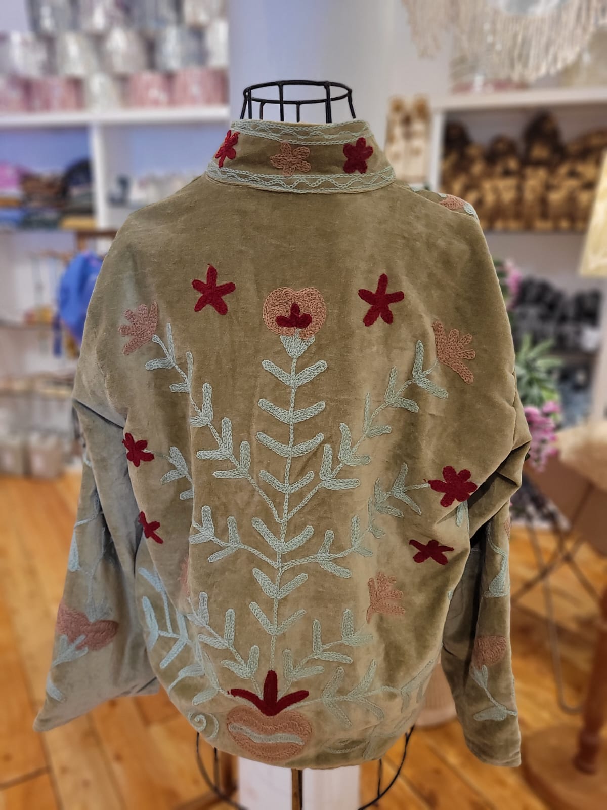 HSE OF SAFFRON OLIVE GREEN FLORAL JACKET