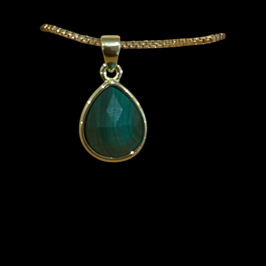 estones esc288 malachite pendant