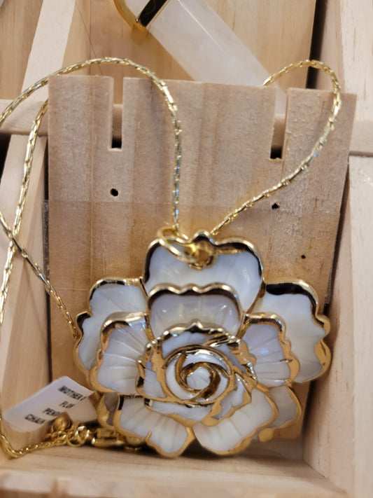 estones esc005 nm mother of pearl flower pendant