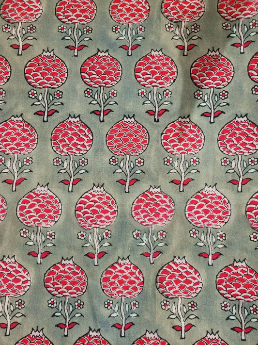 Br Marigold table cloth 140cm*140cm