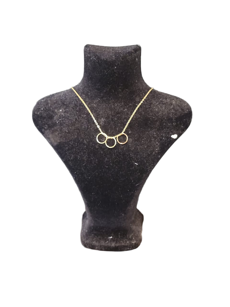 Br Three circle karma knot necklace