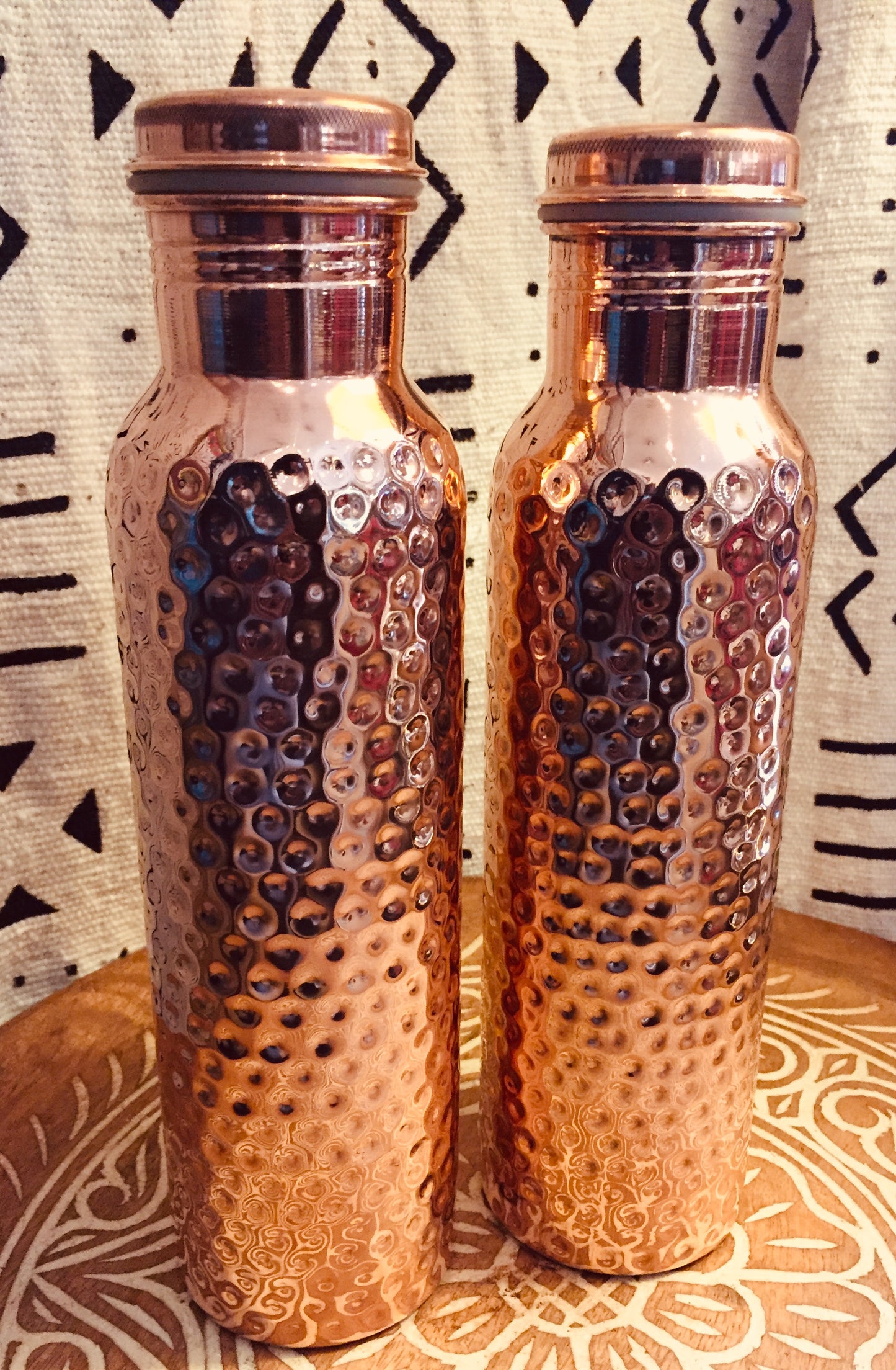 BR 100% PURE HAMMERED COPPER BOTTLE